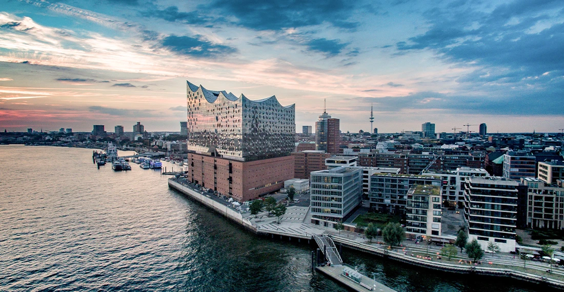 Hamburg – The Gateway to the World